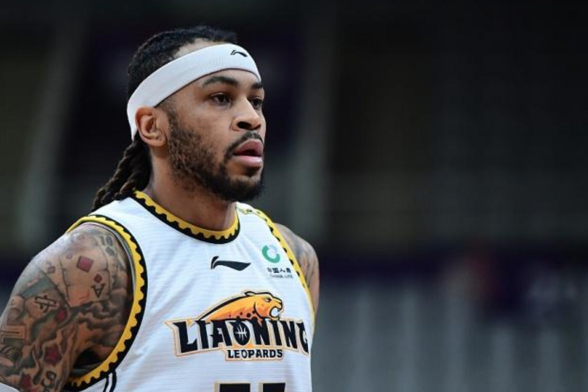 ayx sports-罗马训练开放日，加时末段官宣签约引欢呼，CBA常规赛在即，更衣室氛围转暖的简单介绍